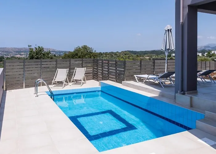 Villa Karouzo - With Private Pool